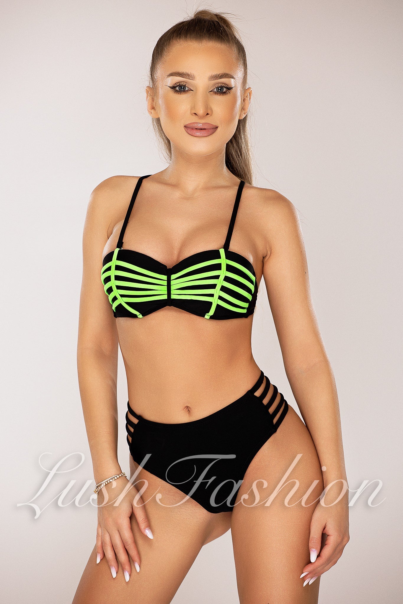 Costum de Baie din Doua Piese Verde Cod : B24-2 (050)
