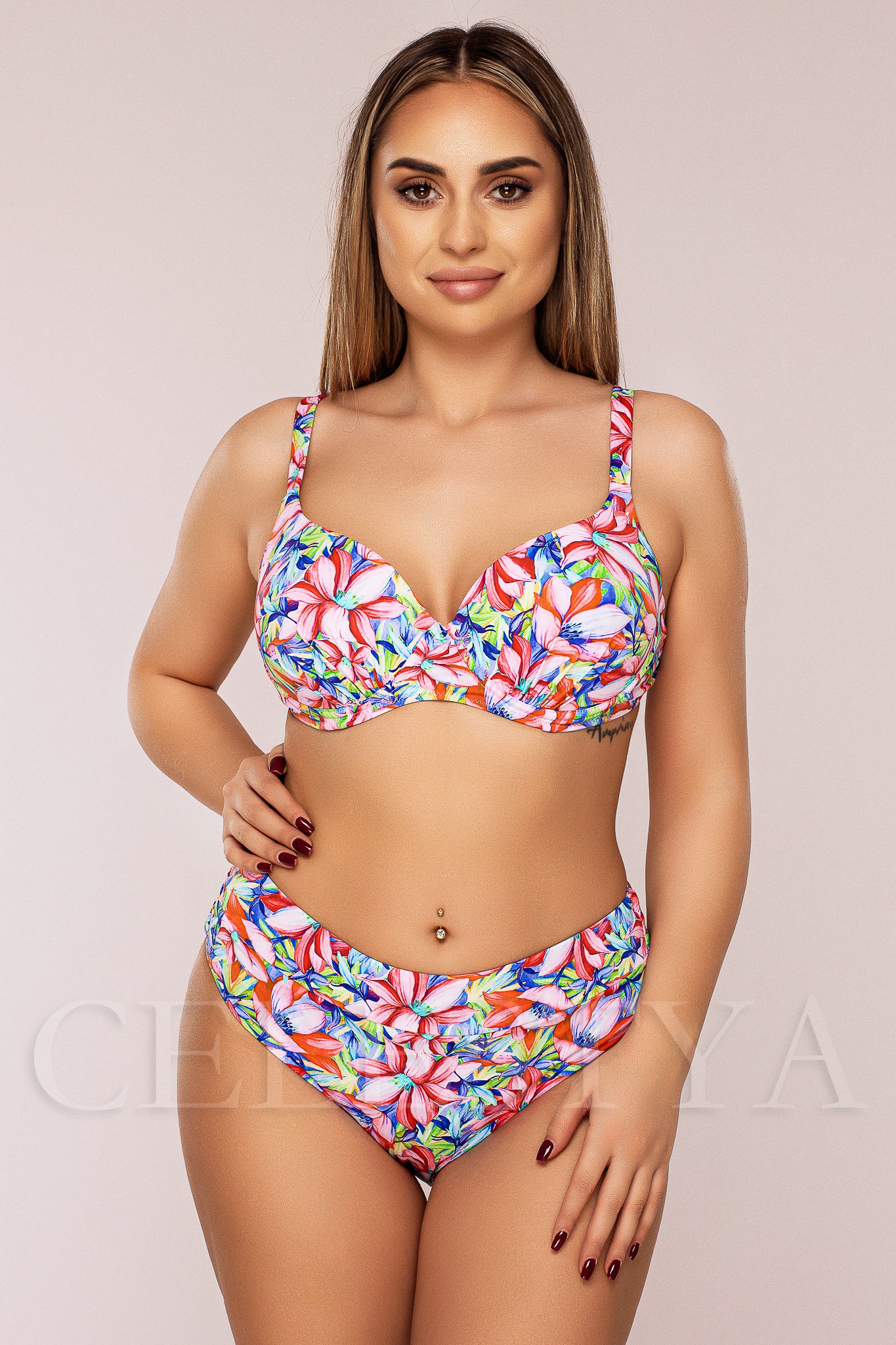 Costum de Baie din Doua Piese Roz Cod : LM022 (Z11)