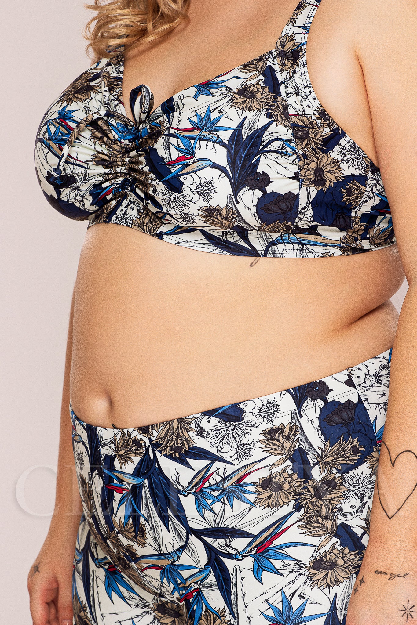 Costum de Baie din Doua Piese Vernil Cod : 22096-1(K) (Z48)